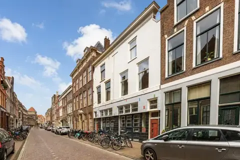 Hogewoerd 148A